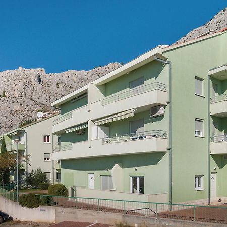 Nice Apartment In Omis With House Sea View Eksteriør billede